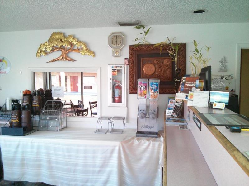 Redfinn Inn Fort Pierce Ngoại thất bức ảnh