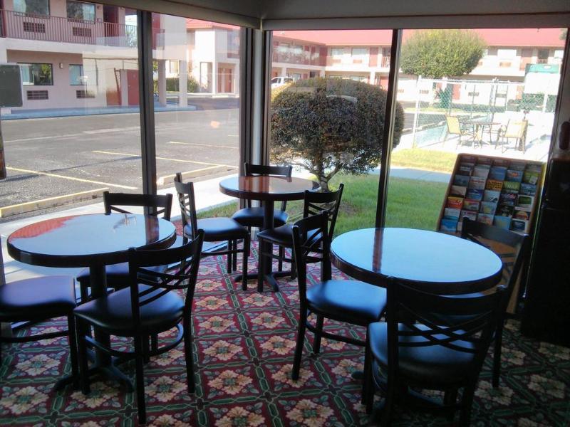 Redfinn Inn Fort Pierce Ngoại thất bức ảnh